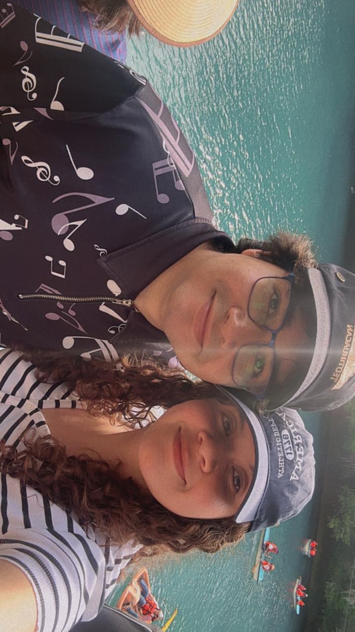 Casi un mes y sigo descubriendo cosas que me encantan de ti. 💕